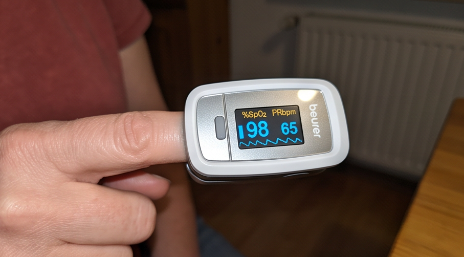 BEURER Fingerpulsoximeter PO 30 im Test: Zuverlässige Messung von Sauerstoffsättigung und Herzfrequenz