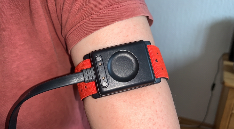 fitcent herzfrequenz armband rot2 Ansicht der Verarbeitung