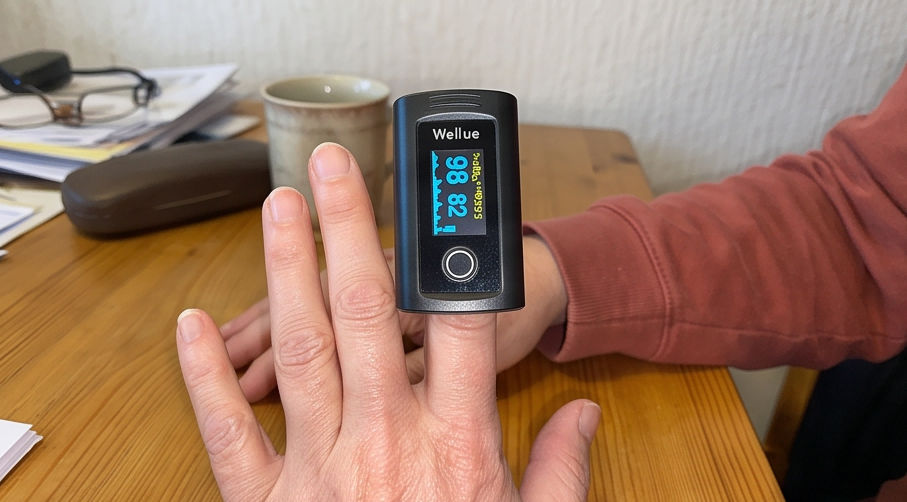 ViATOM Pulsoximeter im Test: Genauigkeit und Funktionen für Sp-O2 und Puls